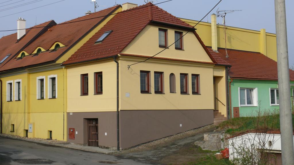 Apartment Zelezny Hrozen Valtice Δωμάτιο φωτογραφία